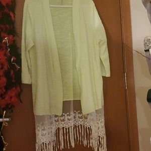 Long sleeve sweater with fringe